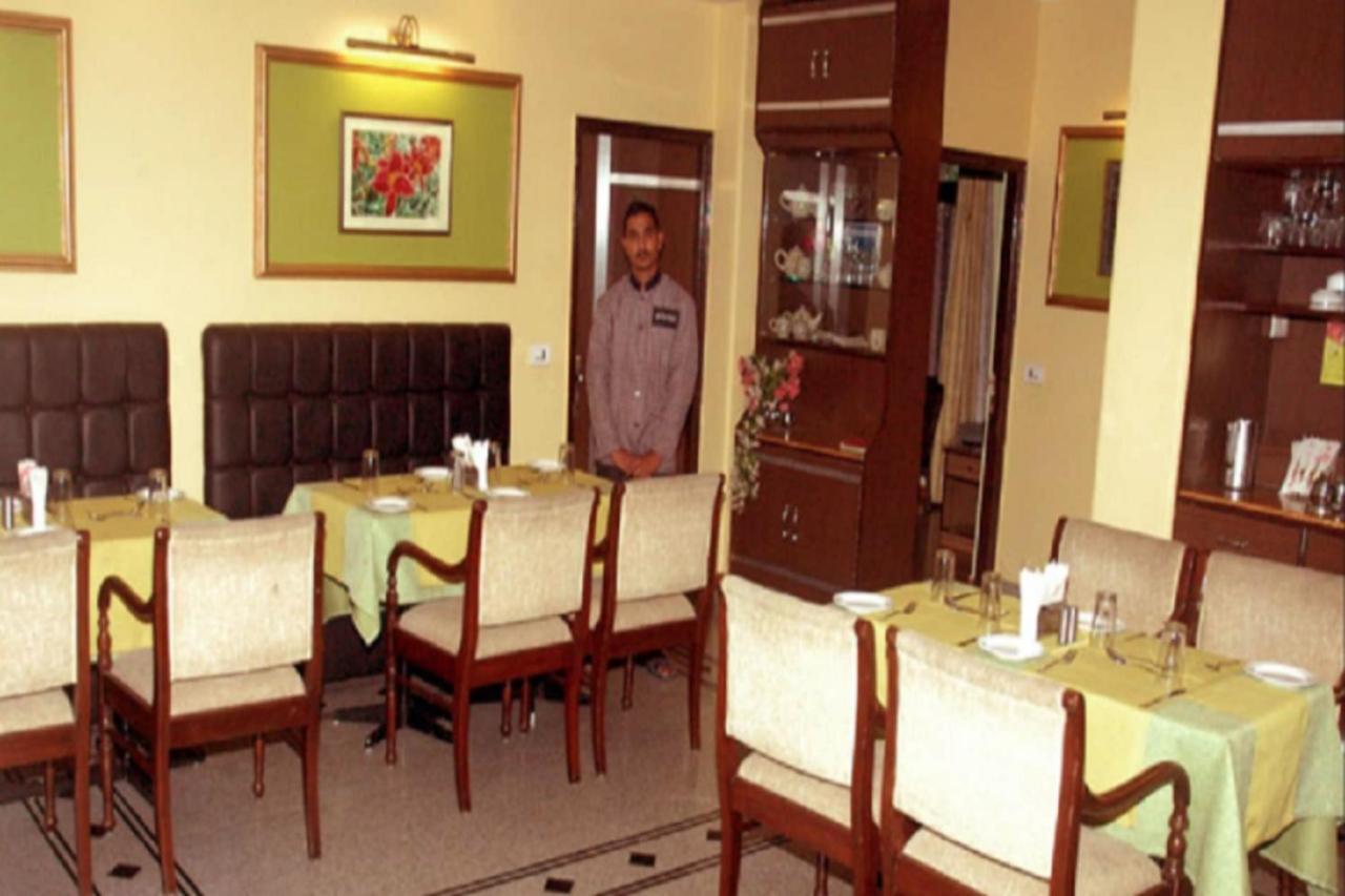Goroomgo Marc Shimla Near Mall Road - Luxury Room - Excellent Service - Ample Parking - Best Hotel In Shimla Esterno foto